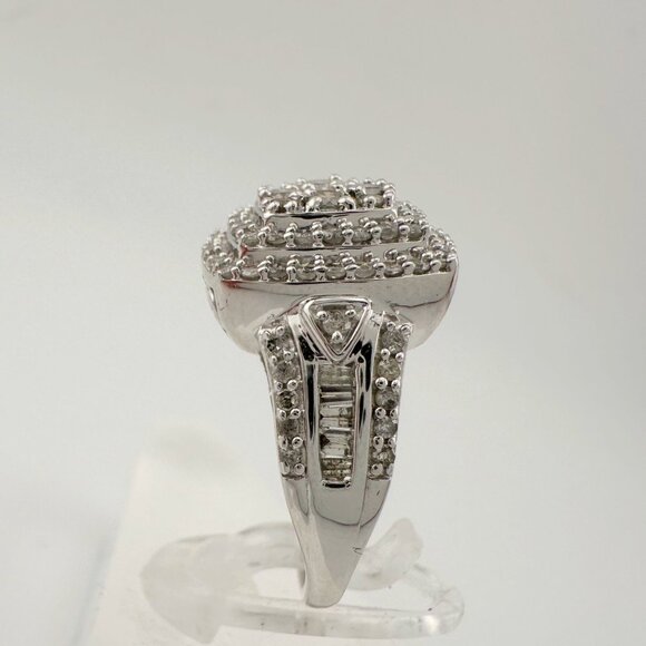 Beautiful 1.00 Carat Natural Cushion Cut Diamond Ring Size 7.25 - Picture 4 of 16